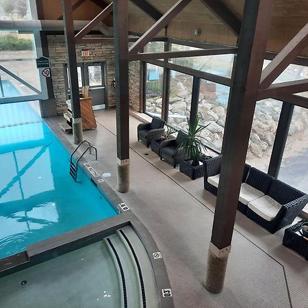 Margarita Vacation Getaway Appartement Oro-Medonte Buitenkant foto